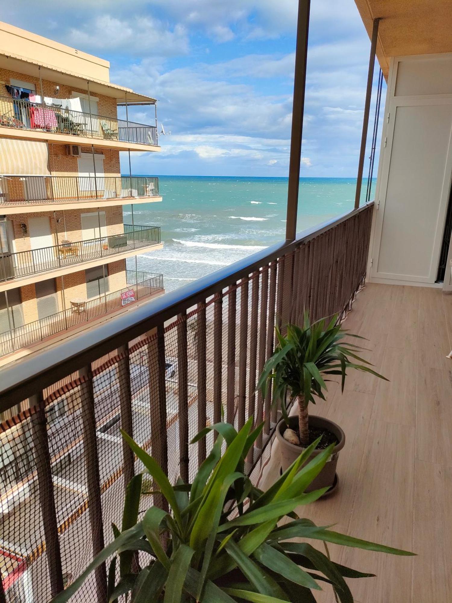 Beachfront Cozy Apartament Arenales Del Sol, Alicante Eksteriør billede